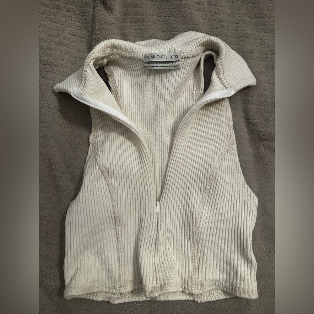 Urban Outfitters Off-White Ribbed Top